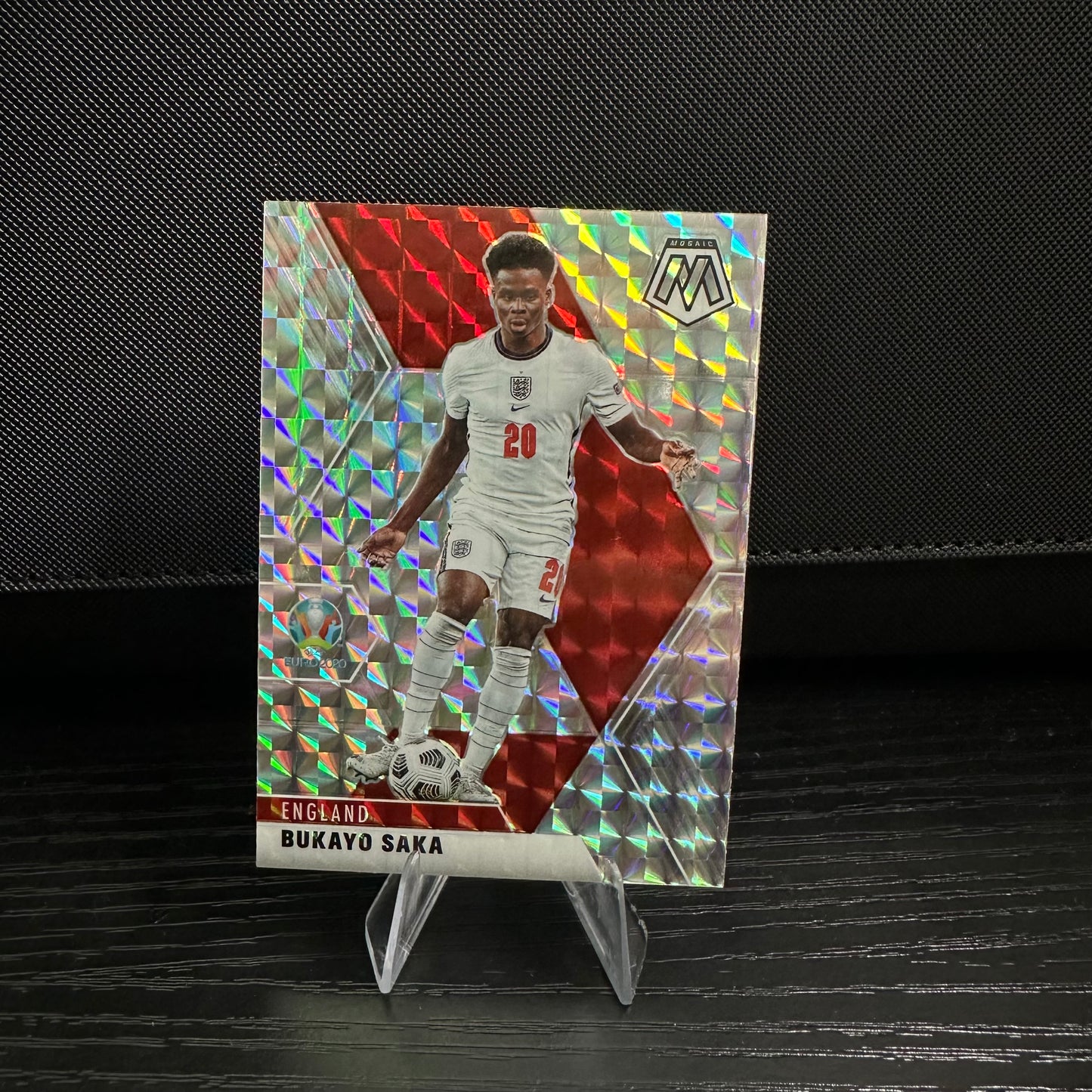 2021 Panini Mosaic UEFA
Euro 2020 Silver Mosaic
Prizm Bukayo Saka #106