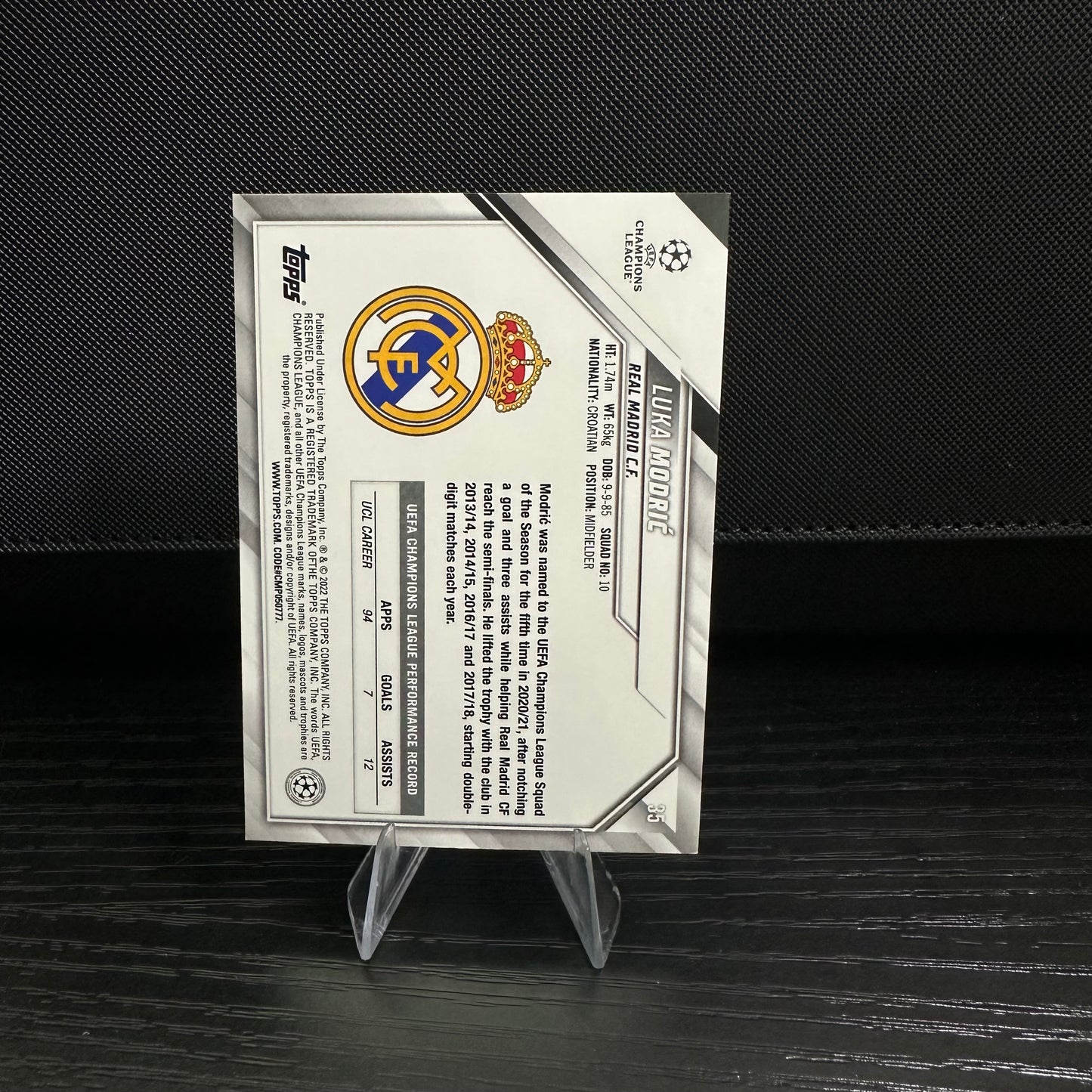 2021-22 Topps UEFA
Champions League Luka
Modric Sparkle Foil #35
Real Madrid